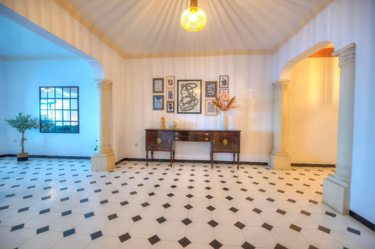 Beautifully Furnished Seafront 4 Bedrooms Goslm-4 Sliema Eksteriør billede