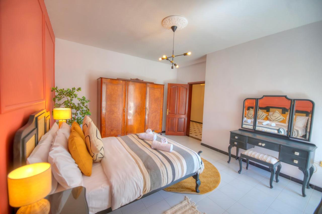 Beautifully Furnished Seafront 4 Bedrooms Goslm-4 Sliema Eksteriør billede
